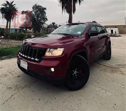 جیپ گراند شیرۆکی